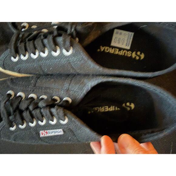 Superga Womens' Black Canvas Sneakers, EUC - Picture 2 of 6